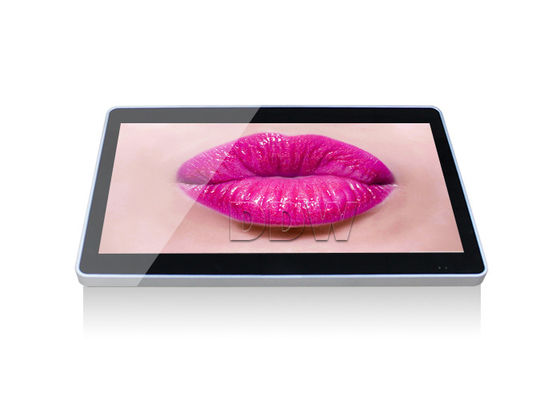 500Cd/M2 32“ PC Uitgerekte LCD Vertoning Openlucht Reclamesd-geheugenkaart of USB-poort