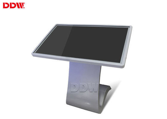 Vrij Bevindend de Digitale Vertonings Capacitief Touch screen 45“ 700 Neten HDMIx2 van FHD 3G 4G WIFI