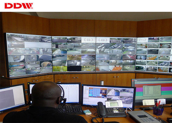 Boogvormig LG 47 videomuur boog videowall 1.7mm smalle de Machtsconsumptie ddw-LW550HN16 van de vattingsmonitor 230W